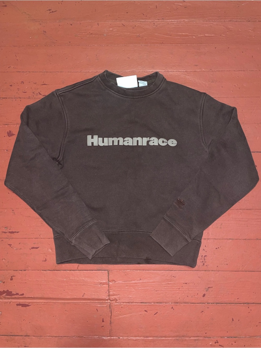 adidas Men’s Brown Crewneck Sweatshirt with Center Logo